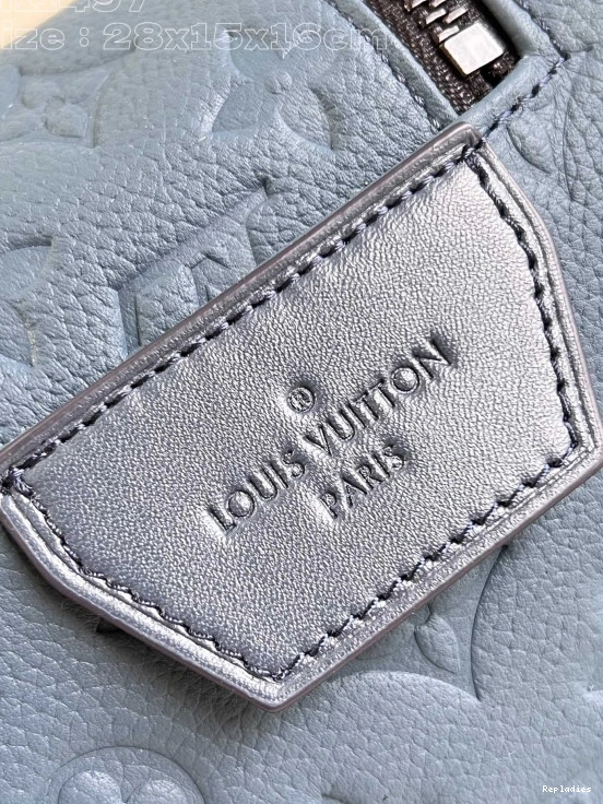 Cheap bag-23*13*12CM VUITTON DOPP KIT LOUIS LOCKER 0807